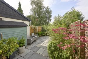 Photo 9- click for photo gallery